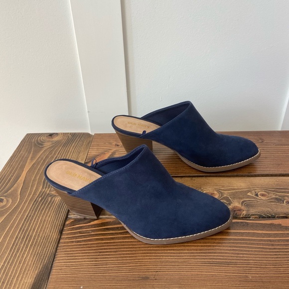 Old Navy Shoes - Old Navy Faux Suede Navy Mule Clog NWOT